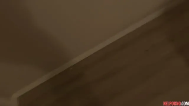 Kız İlk Kez İfşa Oluyor 
